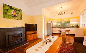 Taree Apartment